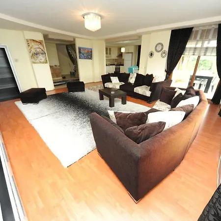 Willa Berkay Villas 2 *